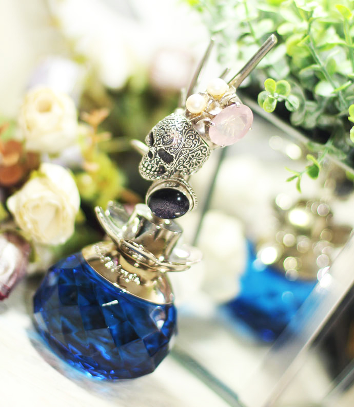 Decoração com vidro de perfume vazio3
